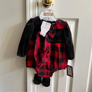 Tommy Bahama 3 Piece Baby Outfit